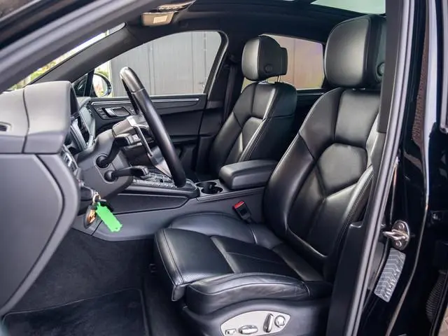 Porsche Macan 2.0T PDK Aut. NW model | Volleder | 21” LM turbo classic | Panod