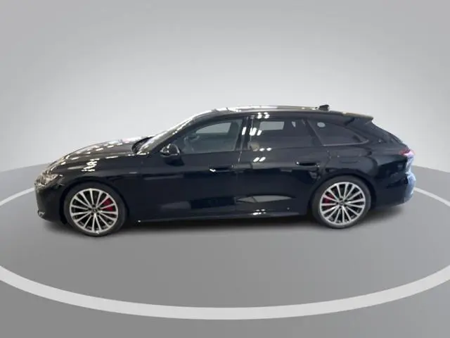Audi A6 Avant 2.0 367pk S-tronic e-hybrid Quattro S edition Comp · 360 Camera · Wegklapbare Trekhaak...