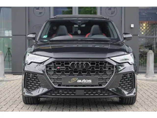 Audi RSQ3