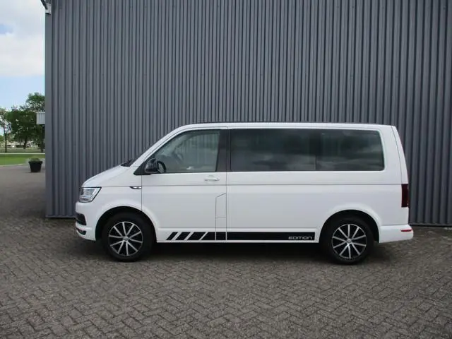 Volkswagen Transporter Multivan 2.0 TDI 150 PK  7 Persoons Navi Led Trekhaak