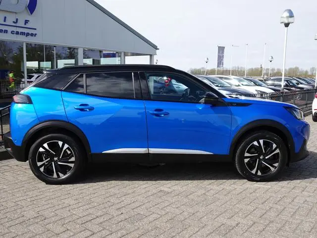 Peugeot e-2008 EV GT 50 kWh H-LEER | NAVI | CAMERA | ECC | CRUISE