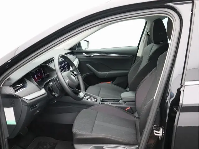 ŠKODA Octavia Combi 1.0 e-TSI Business Edition Plus/ automaat/ zeer mooi!