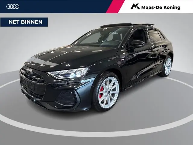 Audi A3 Sportback 45 TFSIe 272pk S-Tronic S edition Competition · Panoramdak · Camera · SONOS Sound...