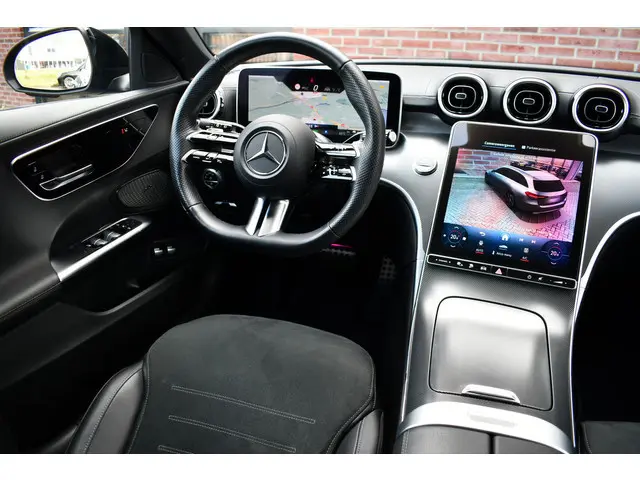 Mercedes-Benz C-klasse Estate 300 e AMG Line Pano Trekh Distronic 360-camera