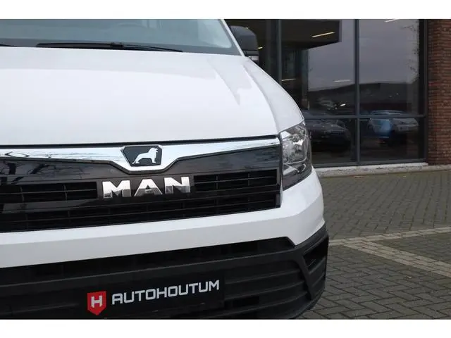 MAN TGE
