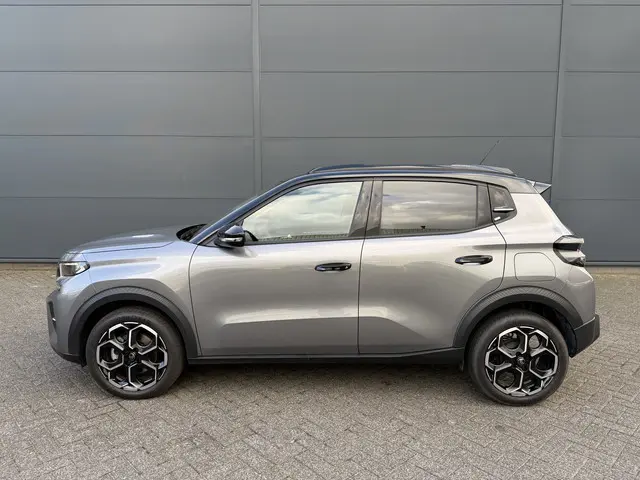 Citroën C3 100pk Max (Camera - Navigatie - Automatische Airco - LED - 17"- Apple Carplay - Draadloos...