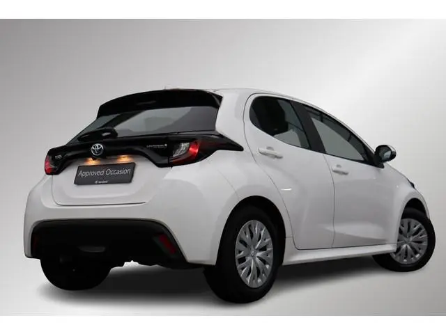 Toyota Yaris 1.5 Hybrid Active Limited, Navi, Apple Carplay / Android Auto, Camera, Adaptieve Cruise...