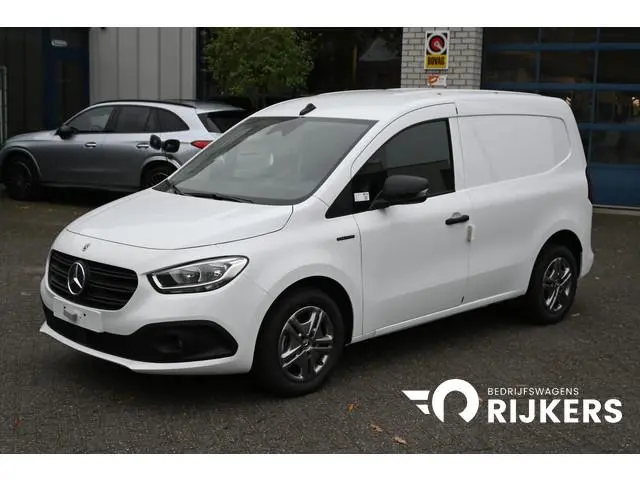 Mercedes-Benz eCitan 112 Pro L1 51 kWh Snellader AC 22kW/DC 75kW, All Season banden, Etc.