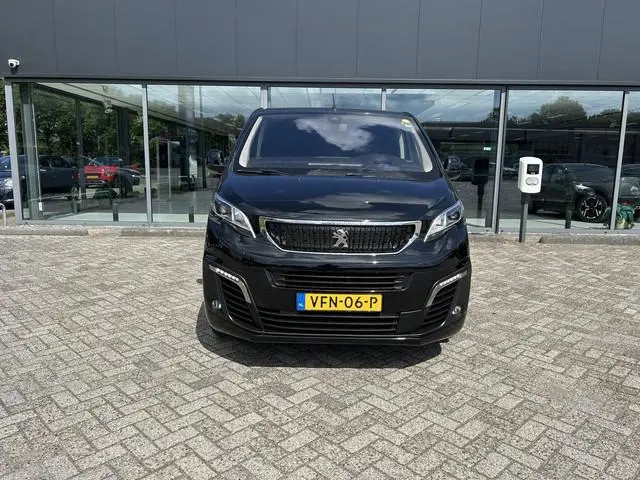 Peugeot Expert 2.0 BlueHDI 180 Long Asphalt DC Dubbele cabine | automaat
