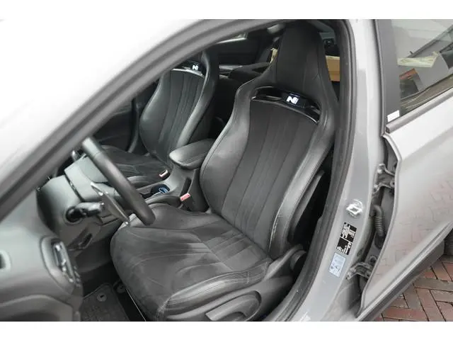 Hyundai i30 Fastback 2.0 N Schaalstoelen Stoelverw. Airco Navi