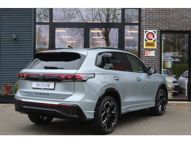 Volkswagen Tiguan 1.5 eHybrid 272pk R-Line Black Style Pano/Leder/IQ.Light HD/360/Headup/HK/Keyless/...