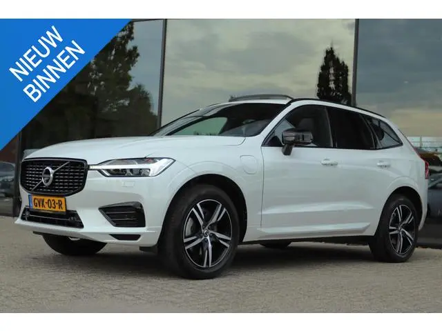 VOLVO XC60 2.0 RECHARGE T6 340PK AWD R-DESIGN | PANO | TREKHAAK | CARPLAY | HUD | HARMAN/KARDON | AC...