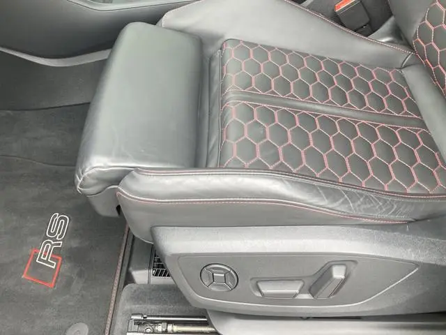 Audi RSQ3