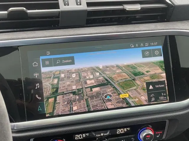 Audi RSQ3