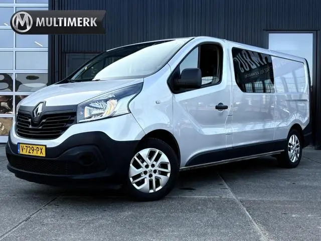 Renault Trafic 1.6 dCi T29 L2H1 DC Comfort | Marge | 6-persoons | Velgen |