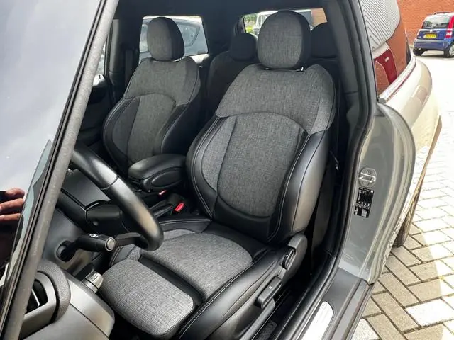 MINI Mini 1.5 One Classic Plus & Trim Black Pack | Airco | Apple CarPlay | Navigatie | Sport Int | 1...