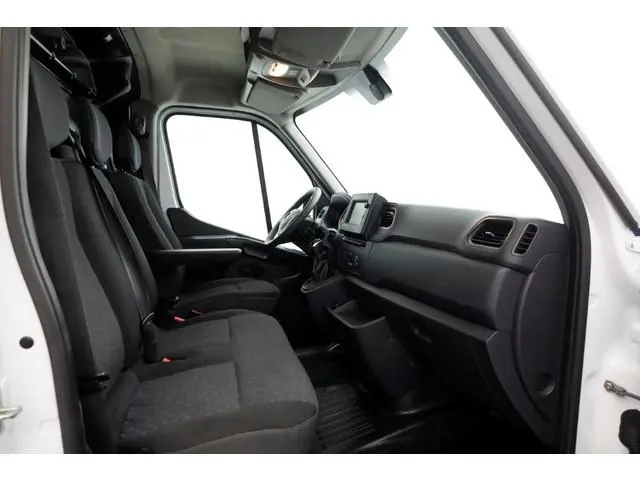 Opel Movano 2.3 Turbo 150pk L2H2 Airco/Navi/Camera 11-2020