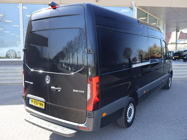 Mercedes-Benz Sprinter 316 2.2 CDI 163 PK AUT. L3H2 + MEMORY SEAT | LEDER | DISTRONIC | BREEDBEELD M...