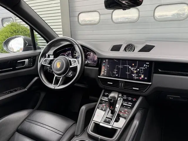 Porsche Cayenne 3.0 E-Hybrid Sport Chrono | 360* Camera | Luchtvering | Bose | Stoelventilatie/Verwa...