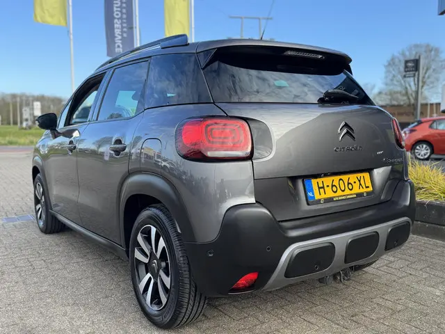 Citroen C3 Aircross 1.2 PureTech S&S Shine AUT Super mooie auto en geheel rijklaar incl. beurt en ga...