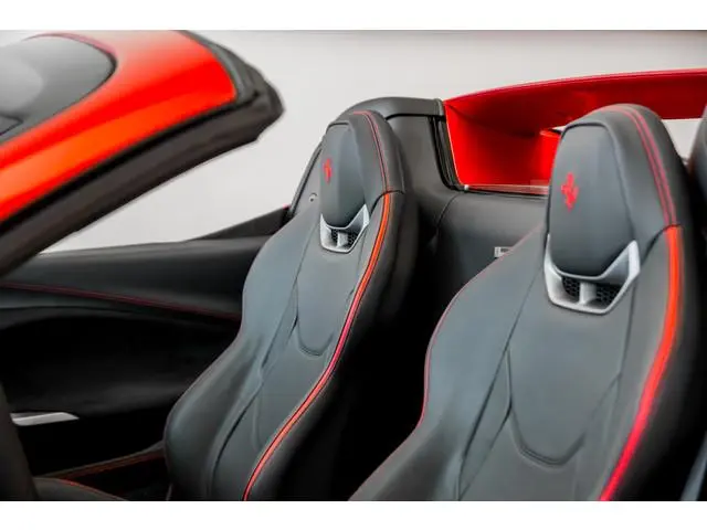 Ferrari 296