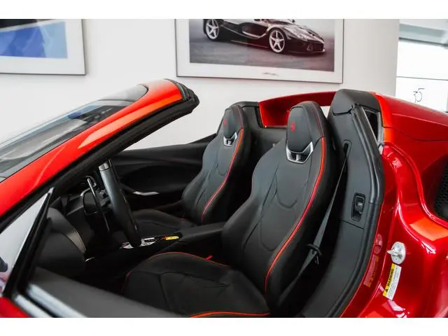 Ferrari 296