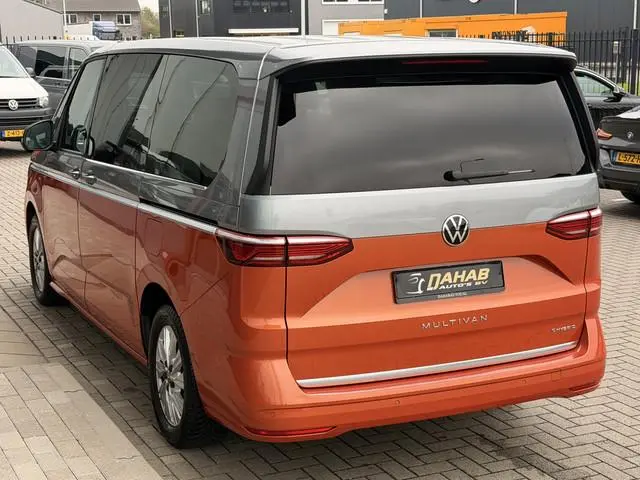 Volkswagen Multivan