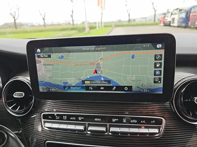 Mercedes-Benz EQV
