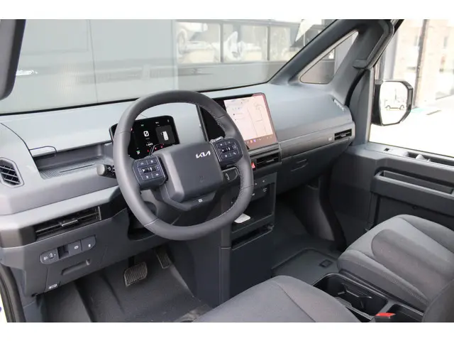 Kia PV5