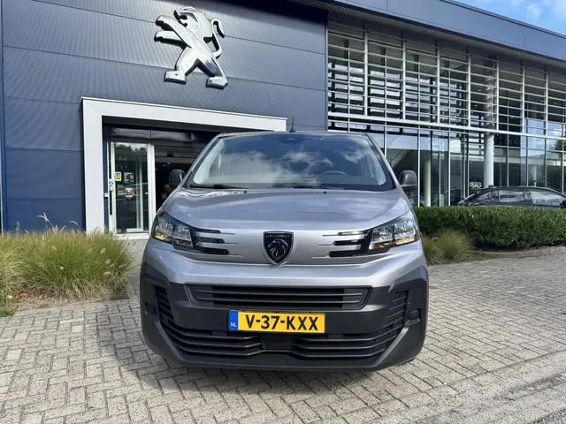 Peugeot Expert 2.0 BlueHDi 145 L2