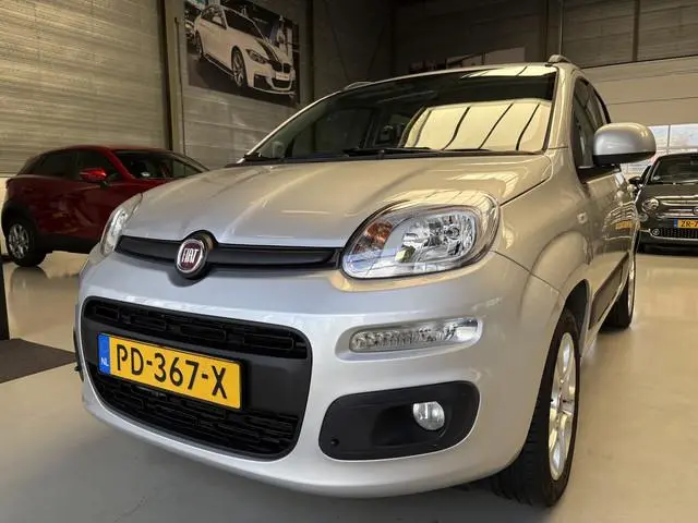Fiat Panda 0.9 TwinAir Lounge Airco, Cruise, Lichtmetalen velgen