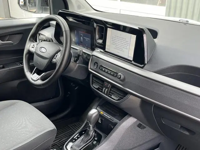 Ford Transit Courier
