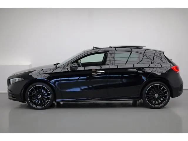 Mercedes-Benz A-klasse A250e AMG Line |Pano|Ambient|Camera|