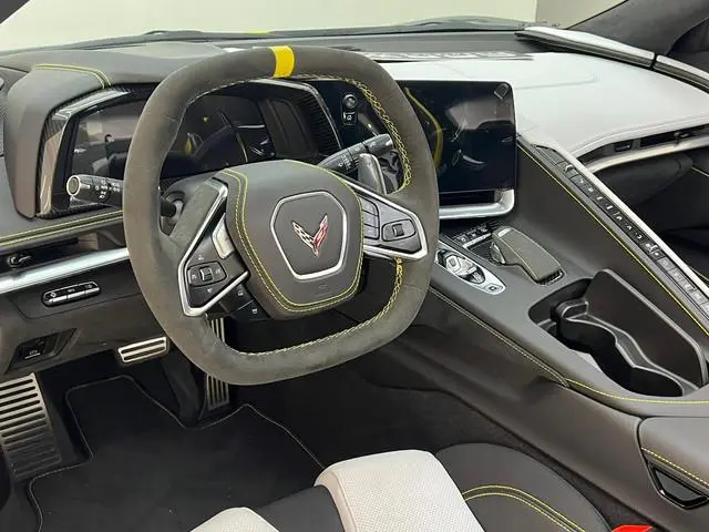 Corvette C8