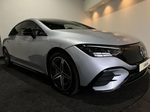 Mercedes-Benz EQE 350 4Matic AMG Line 89 kWh Distronic, Nightpakket, KeylGo Soh (batterijcheck) Waar...