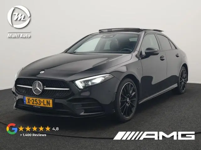 Mercedes-Benz A-klasse 250 e AMG Line PHEV 218pk | Panodak | Camera | Multibeam LED | Alcantara Spor...