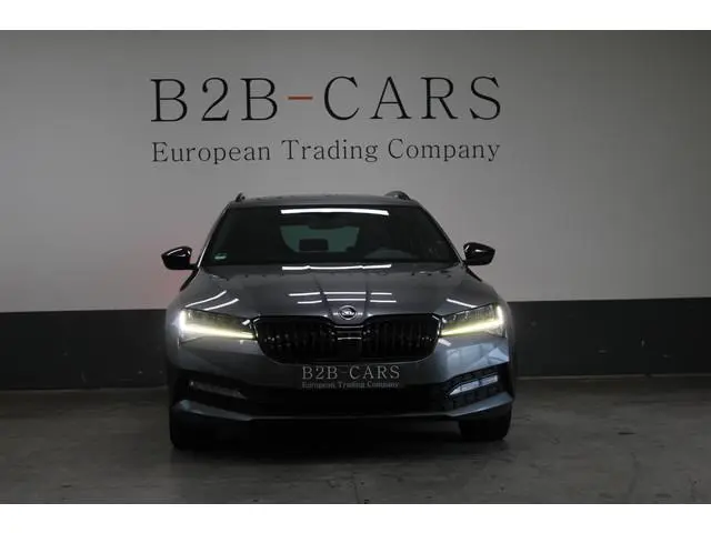 Skoda Superb Combi 1.5 TSI ACT Sportline LED - Virtual - Camera