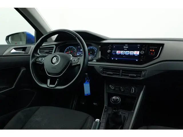 Volkswagen Polo 1.0 Comfortline | Cruise control | Apple carplay | 15'' licht metaal