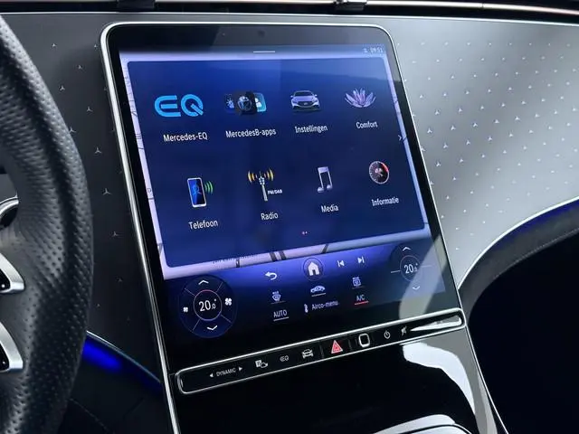 Mercedes-Benz EQE