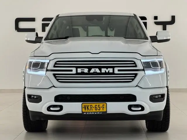 Dodge Ram Pick Up 1500 5.7 V8 Widebody Full Options incl LPG deksel White Edition