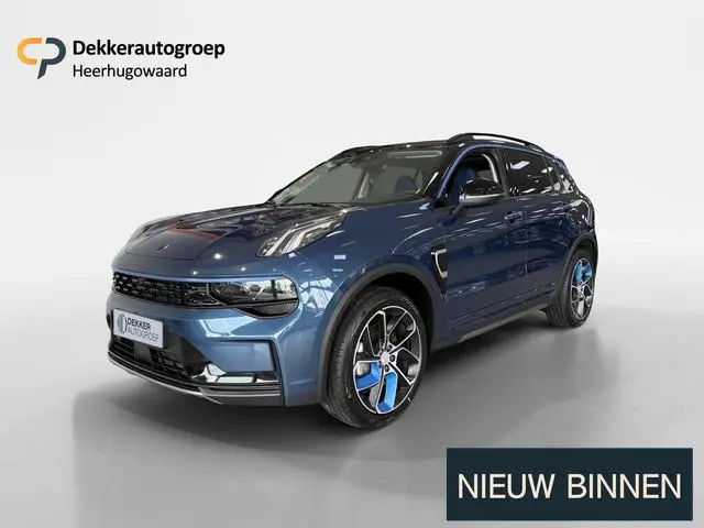 Lynk & Co 01 1.5 PHEV 261PK 1800KG Trekgewicht- Panorama Dak- Stoelverwarming