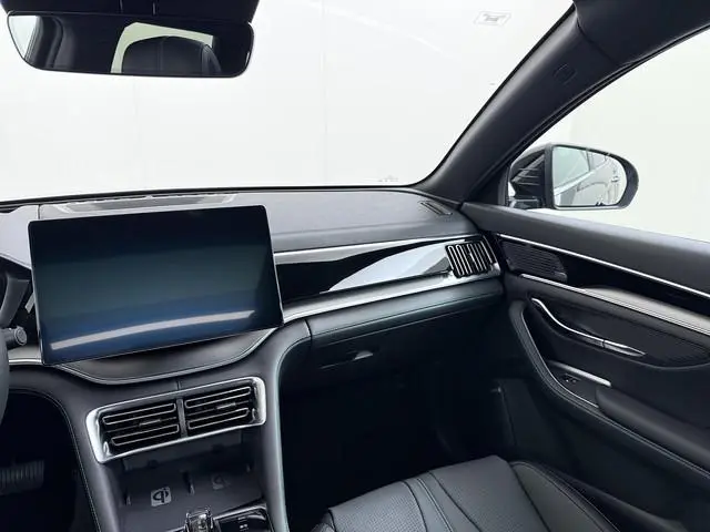 BYD SEAL U