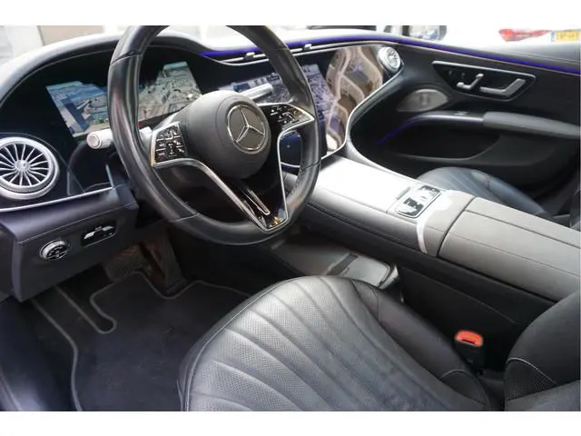 Mercedes-Benz EQS