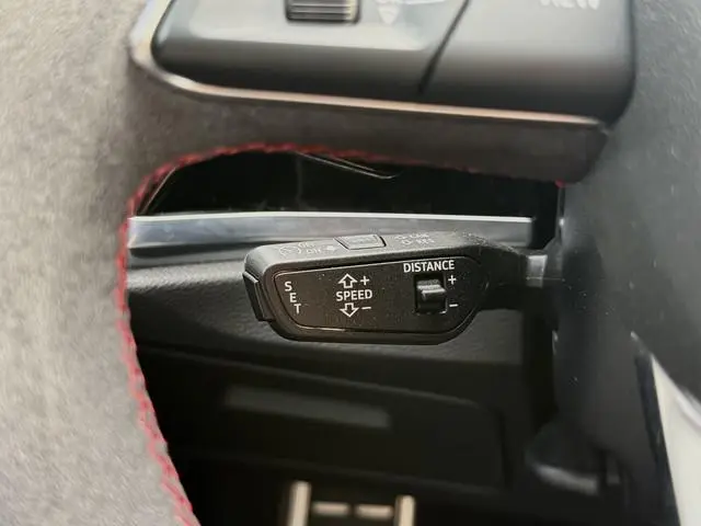 Audi RSQ3
