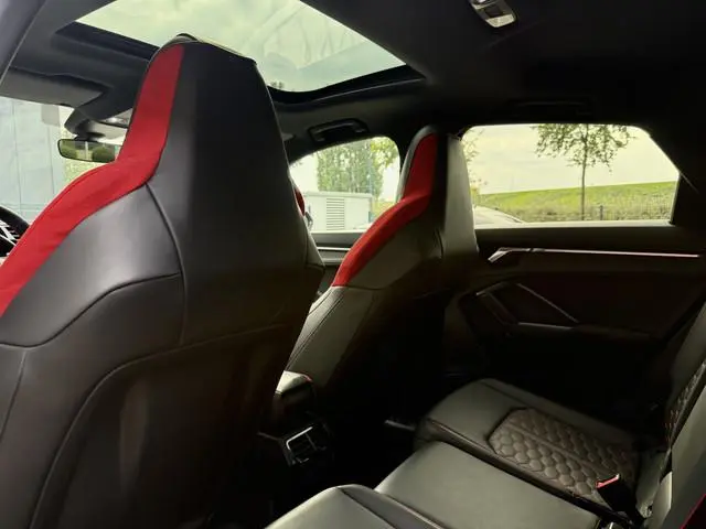 Audi RSQ3