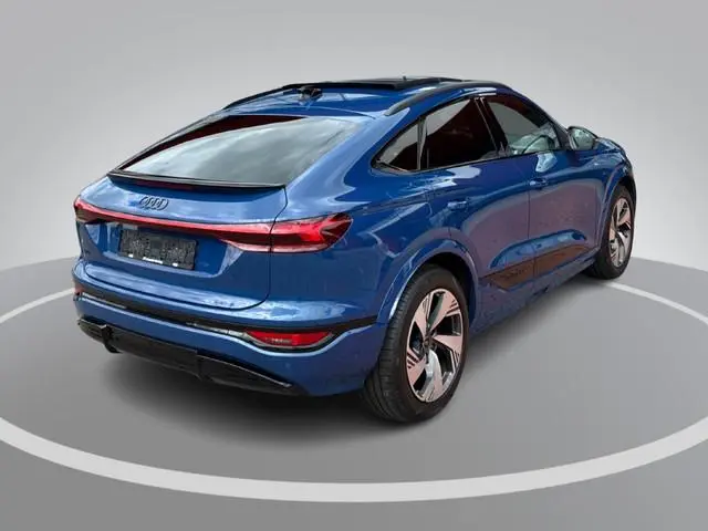 Audi Q6 Sportback e-tron S edition performance 100 kWh 306pk · SOH 97,5% · Panoramadak · 360 Camera...