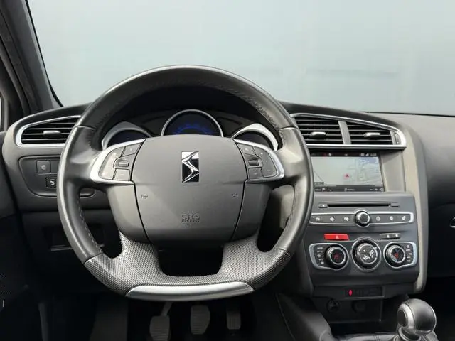 DS DS 4