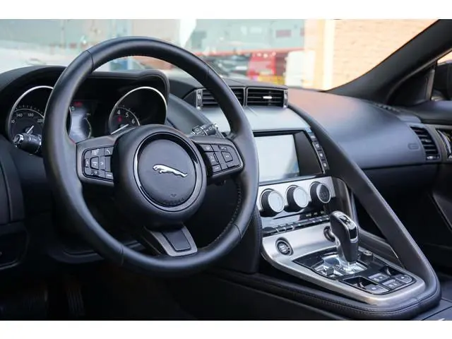 Jaguar F-Type