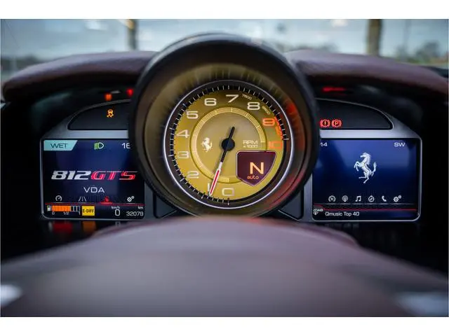 Ferrari 812 GTS