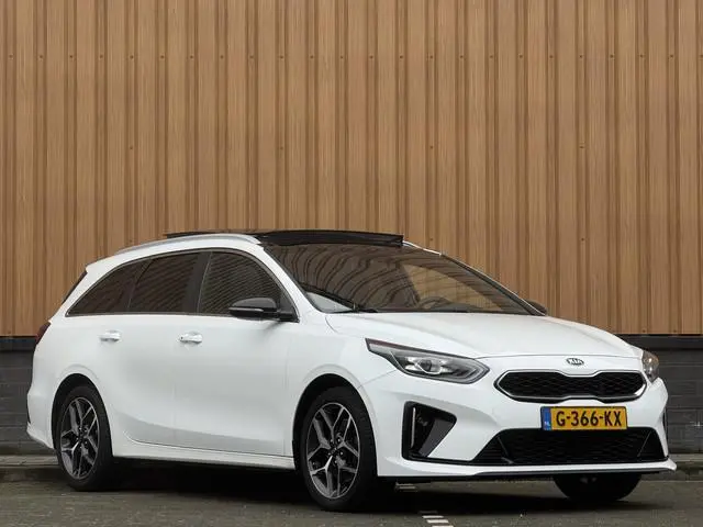 Kia Ceed Sportswagon 1.0 T-GDi GT-Line | Panoramadak | Stuurwielverwarming | Stoelverwarming | Camer...